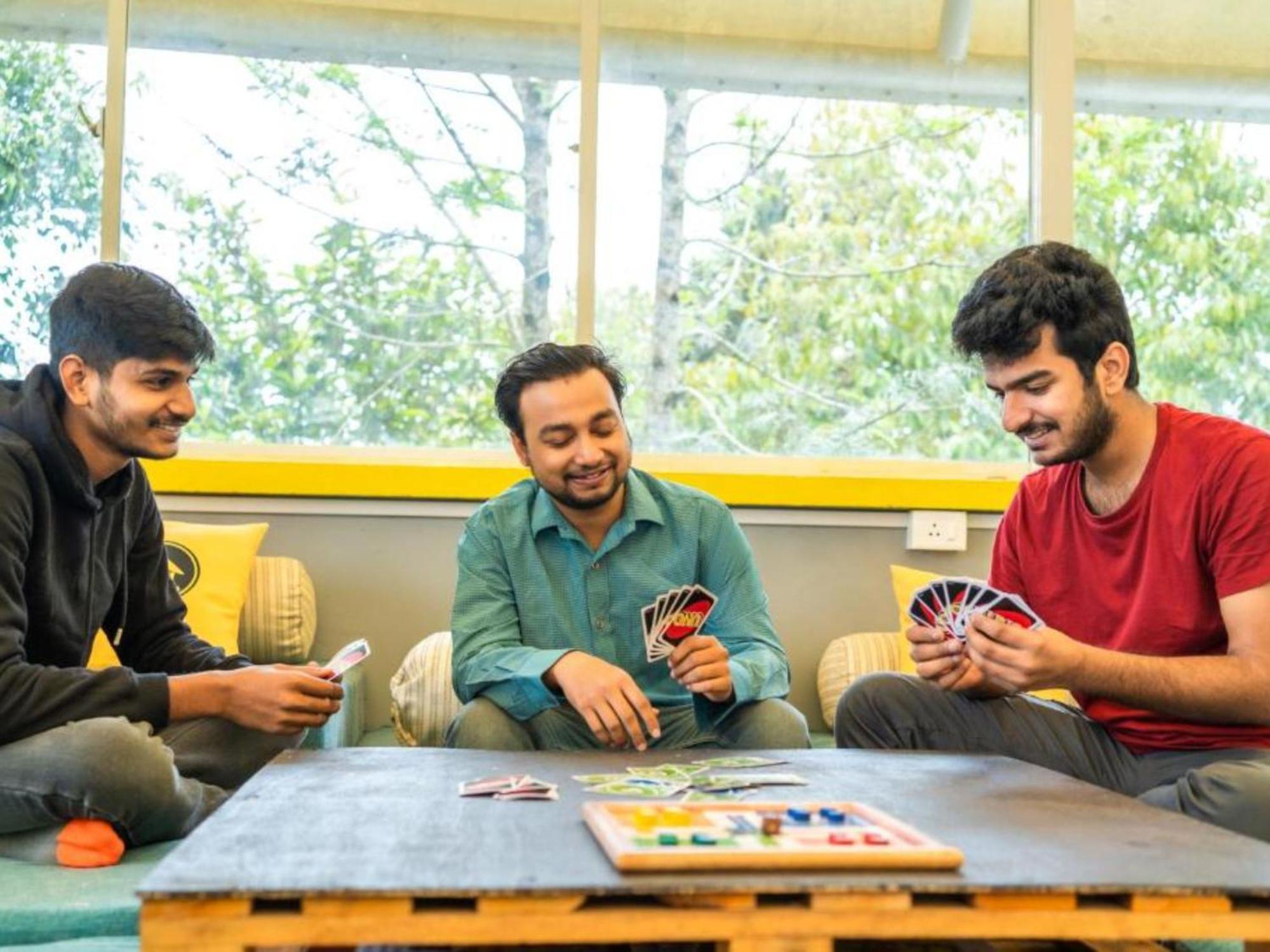 The Hosteller مونار المظهر الخارجي الصورة
