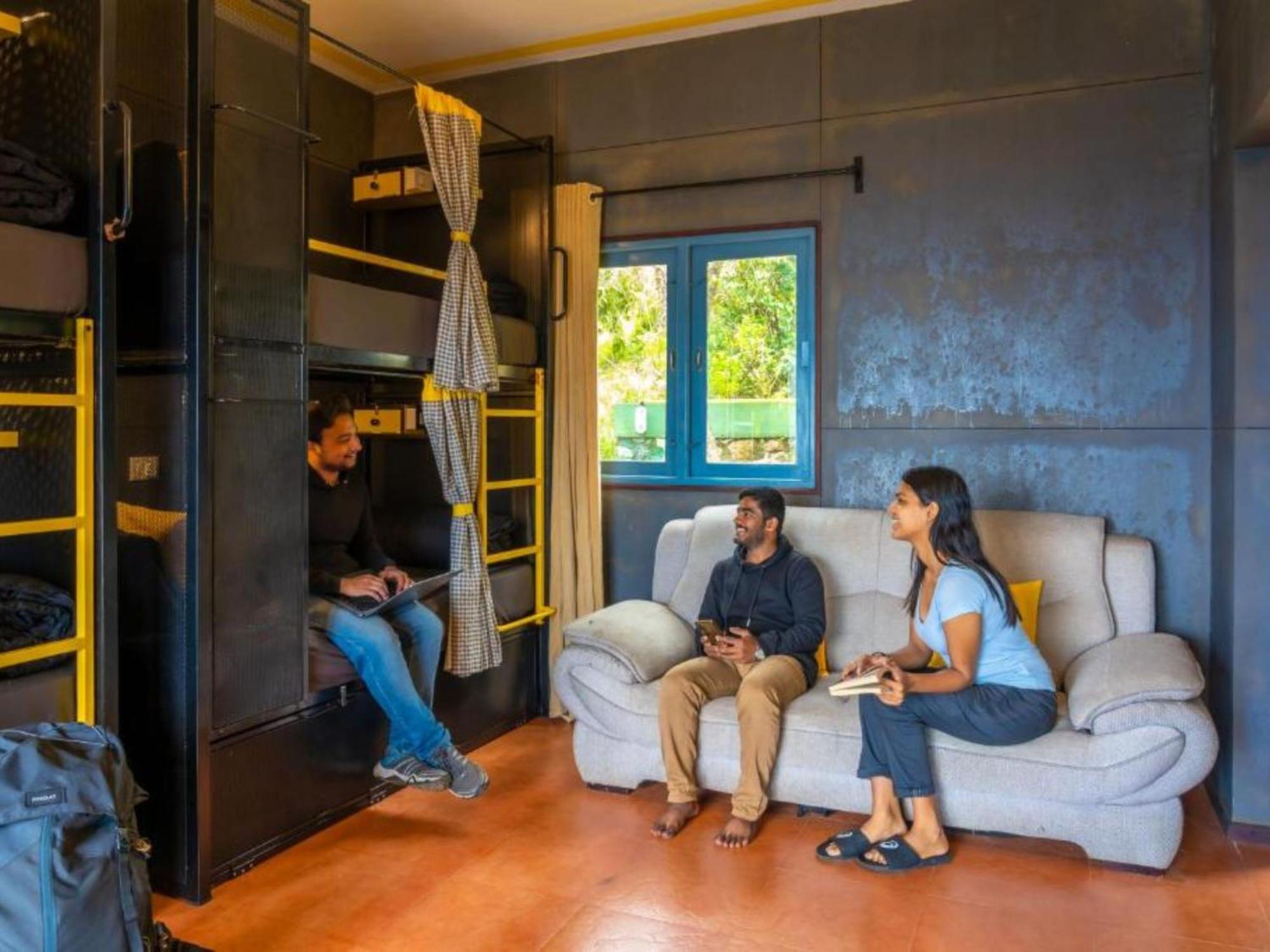The Hosteller مونار المظهر الخارجي الصورة